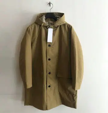 카키 후드 부착 롱 코트