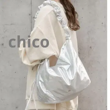[ Chico ] 드로스트 BIG 라메 숄더백 실버