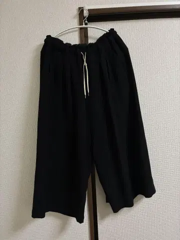 노컨트롤 에어 블랙 와이드 팬츠 밴딩 끈 포함