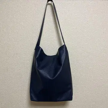 쿠리하라 하루미 인조 가죽 마르쉐 백 네이비 레가토 라르고 경량 백