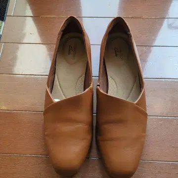Clarks 슬립온 새상품급