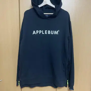 APPLEBUM 풀오버 후드티 블랙