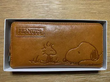 SNOOPY (스누피) 소가죽 장지갑