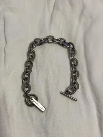유리카 아쿠츠