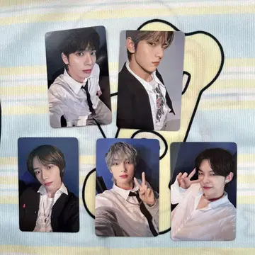 TXT Kpop 나라 한정판 미국 트레이딩 카드 5장