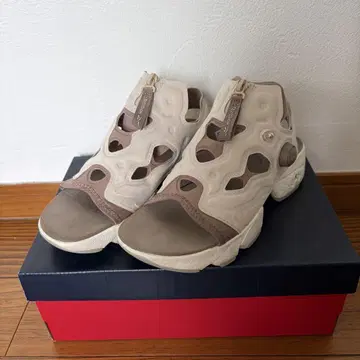 Reebok 리복 인스타펌프 퓨리