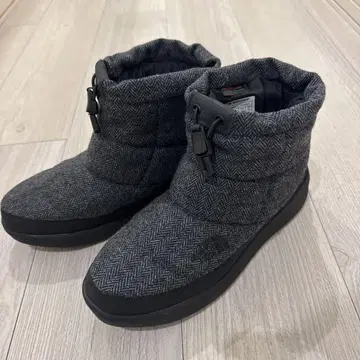 THE NORTH FACE 그레이 숏부츠