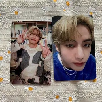BTS Layover 사전 녹화 V 태현 혜택 트레이딩 카드 2장
