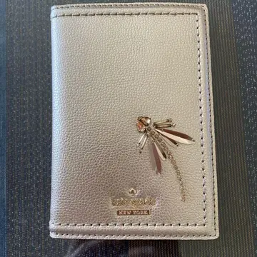 미사용 kate spade 여권 케이스