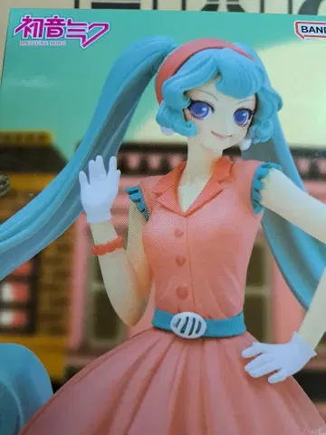 하츠네 미쿠 HATSUNE MIKU WORLD JOURNEY vol.1