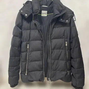 TATRAS 블랙 다운 자켓 후드 부착 02 사이즈 차콜 블랙