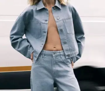 ZARA 라이트 블루 데님 자켓 크롭 M 택 포함 미사용 새상품
