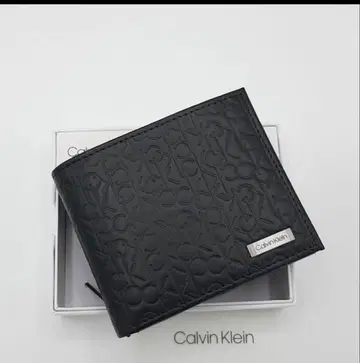Calvin Klein (캘빈 클라인) 이단 접이식 지갑