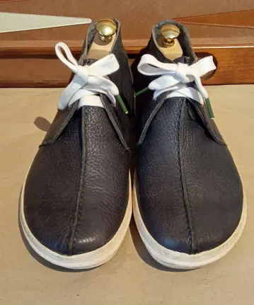 Clarks ORIGINALS 가죽 디저트 트렉