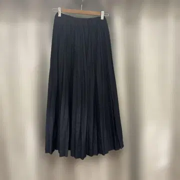 United Arrows 블랙 롱 플리츠 스커트