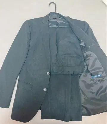 블랙 스트라이프 비즈니스 정장