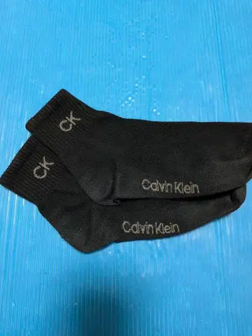 Calvin Klein 블랙삭스 CK 로고