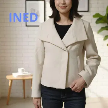 [새상품급] INED 이네드 숏코트 울 혼방 고급 아이보리
