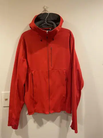 새상품급 MAMMUT 레드 마운틴 파카 사이즈 L