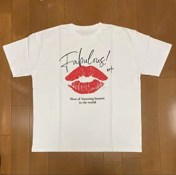 카노 자매 행운의 카노 마네키네코 티셔츠 Fabulous!
