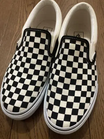 VANS 체크 무늬 슬립온 26.5cm