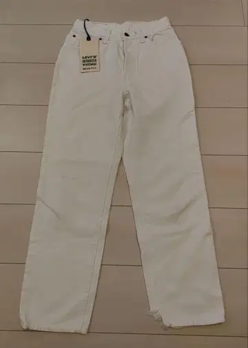 Levi's 화이트 캐주얼 팬츠 W26/L26