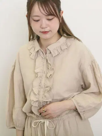 사만사 모스모스 크로스 린넨 베이지