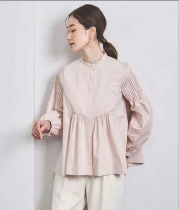 UNITED ARROWS 유나이티드 애로우즈 핀턱 슬리브 블라우스