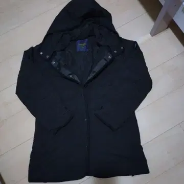 Grand PARK 블랙 다운 자켓