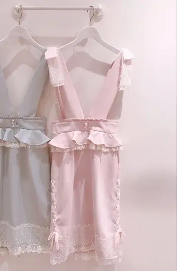 어깨 리본 레이스 스커트