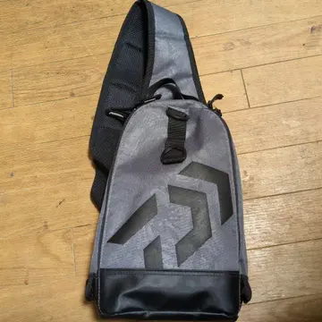 다이와 원 숄더백