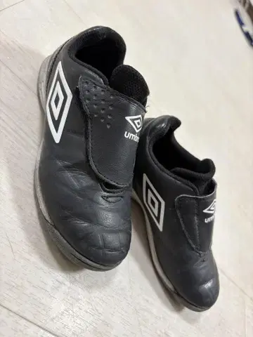 umbro 트레이닝 슈즈 블랙 축구