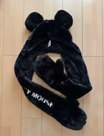 미키마우스 귀 달린 머플러