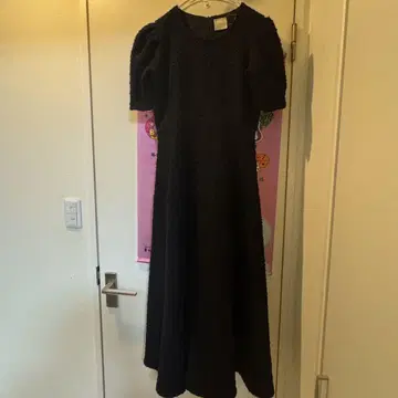 메종 마블 퍼프 슬리브 롱 원피스 블랙 드레스