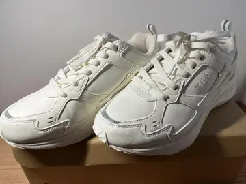 FILA FIELDGAGE 베이지/베이지 스니커즈