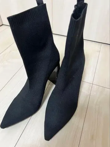ZARA 니트 삭스 부츠 블랙 청키힐