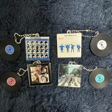 THE BEATLES 레코드형 키링 4개 세트