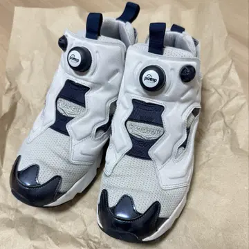 Reebok Pump 스니커즈 그레이/네이비