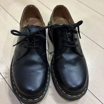 Dr.Martens 블랙 신발