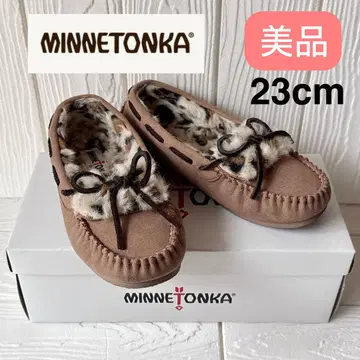 새상품급 [ MINNETONKA ] 미네통카 레오파드 퍼 모카신 슬립온