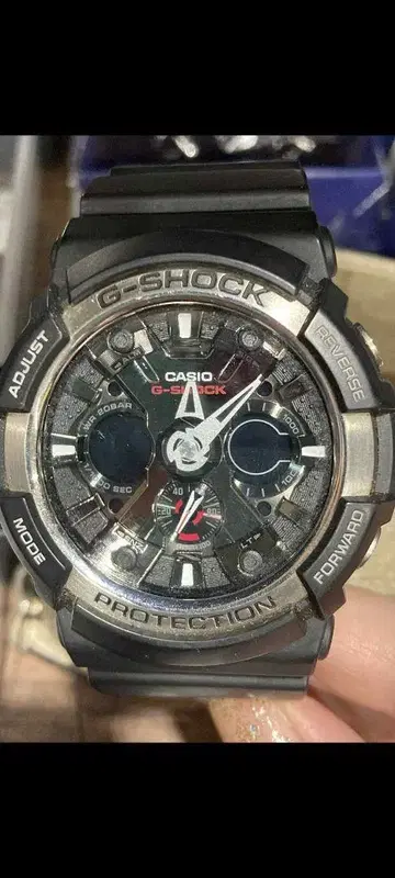 CASIO G-SHOCK GA-200 블랙