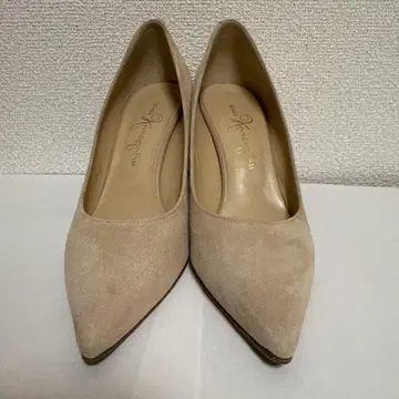 긴자 카네마츠 베이지 펌프스 23