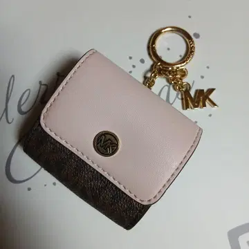 Michael Kors 키링 포함 소품함