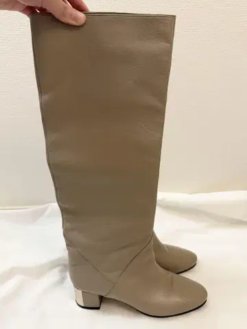 JIMMY CHOO 베이지 롱 부츠