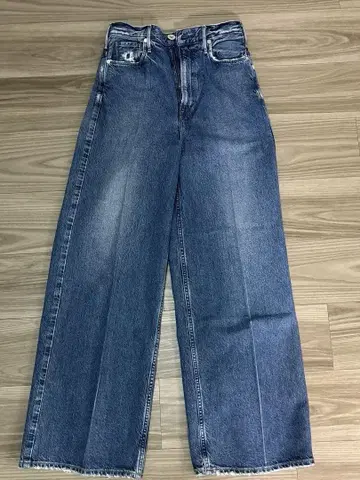 와이드 레그 데님 어퍼 하이츠 24