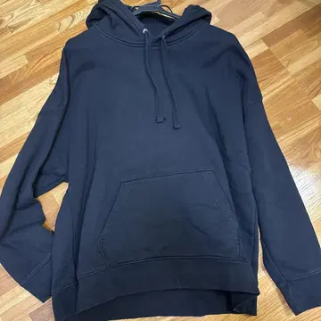 H&M Blank Staples