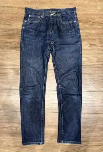 APC PETIT STANDARD W30