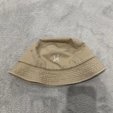 HUF 베이지 버킷햇