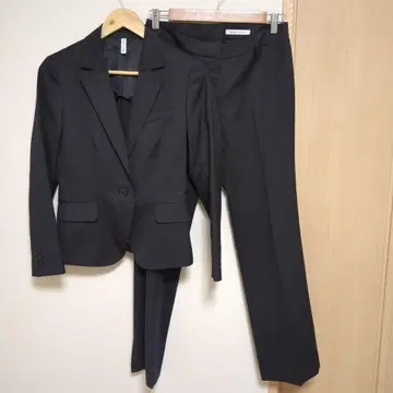 THE SUIT COMPANY she 더 수트 컴퍼니 40 L 사이즈