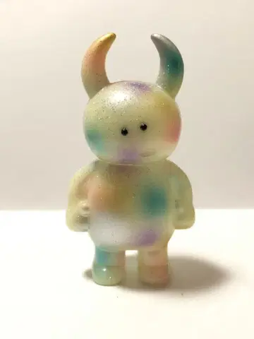 UAMOU x tokyo walker 콜라보
